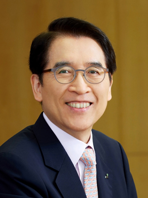 Kyobo Life Insurance Chairman Shin Chang-jae