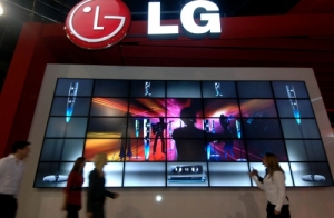 Products LG Showcases at 2009 Consumer Electronics Show