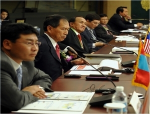 WISC 2010 Calls on Key Ministers around the World