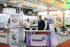 Science-Commerce Synergy at Kintex