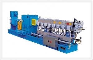 Twin Screw Extruders for Your Extrusion Solution: SM PLATEK