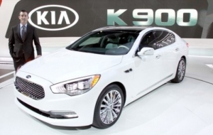 Kia Motors Unveils K9 at LA Auto Show