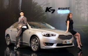 Kia Motors Rolls out K7, K5 Hybrid