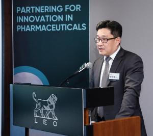 LEO Pharma, "JW Pharmaceutical Atopy New drug will be promoted for clinical trials next year."